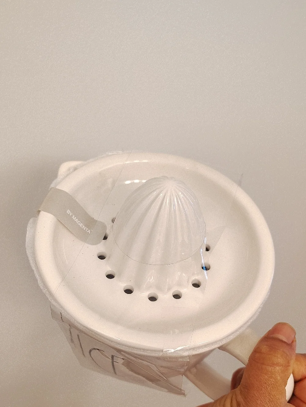 JUICE Ceramic Citrus Juicer Pitcher